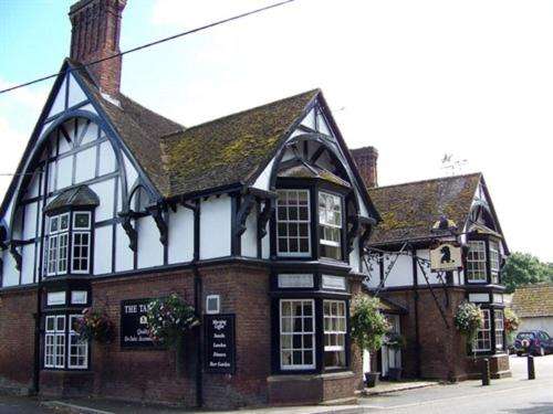 www.talbot-iwerne.co.uk