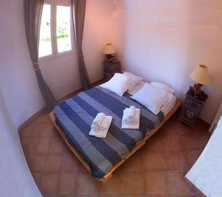 www.visit-corsica.com