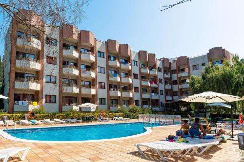 www.aparthotellasmariposas.com