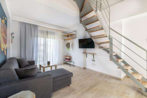 www.varkarooms.gr