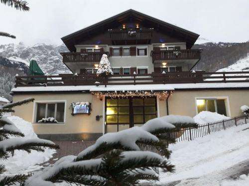 www.casafederica.it