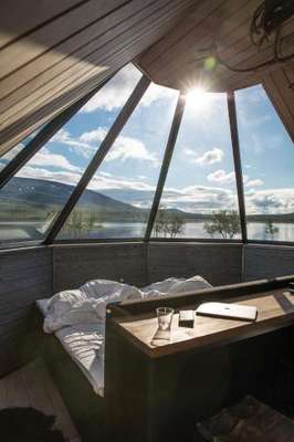 www.arcticlandadventure.com