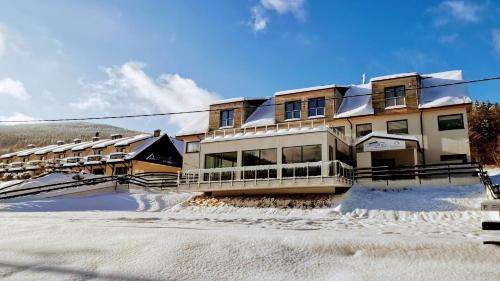 www.apartamentysnieznik.pl
