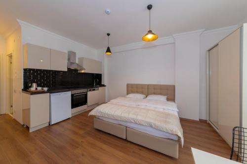 www.joysuiteshotel.com