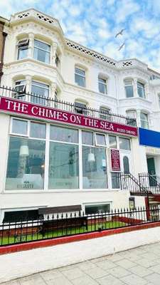 www.chimeshotel.co.uk
