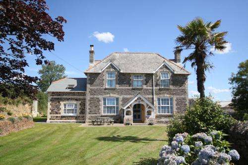 www.trenonafarmholidays.co.uk