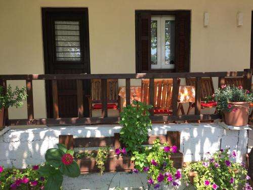 www.sotiroulisapartments.gr