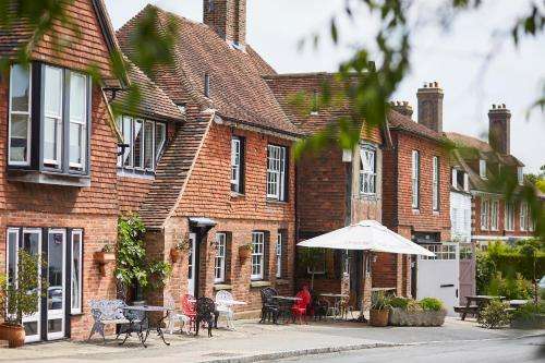 www.thebellinticehurst.com