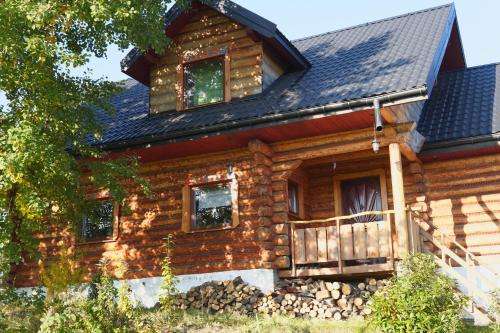 www.dompachnacyzywica.pl