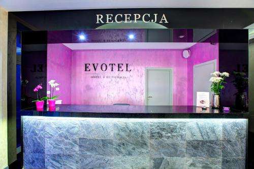 www.evotel.pl