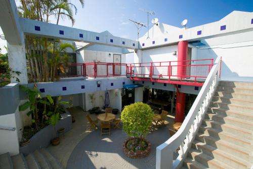 www.surfside-okinawa.com