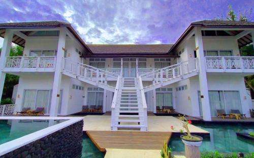 www.thetrawanganresort.com