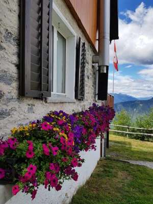 www.montelaura.ch