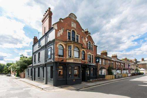 www.theporterhouse-oxford.com