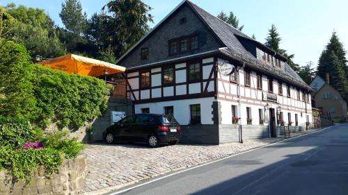 www.meschkes-gasthaus.de