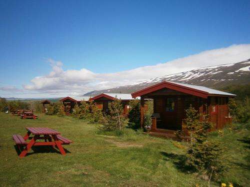 www.storasandfell.is
