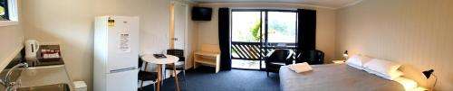 www.kerikeriholidaypark.co.nz