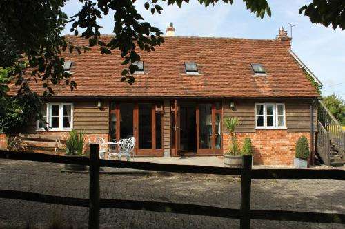 www.highstreetfarmbarn.com