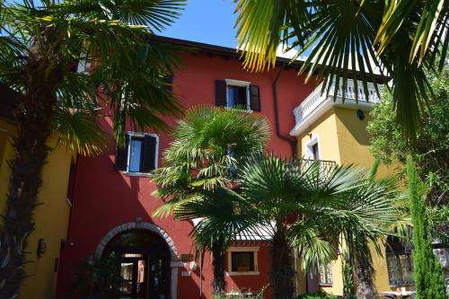 www.residencesegattini.it