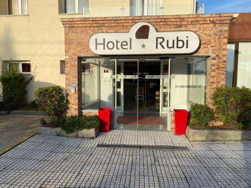 www.hotelrubi.pt