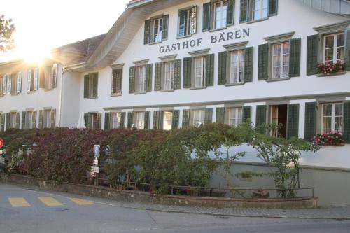 www.baeren-laupen.ch