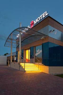 www.restauracja32motel.pl