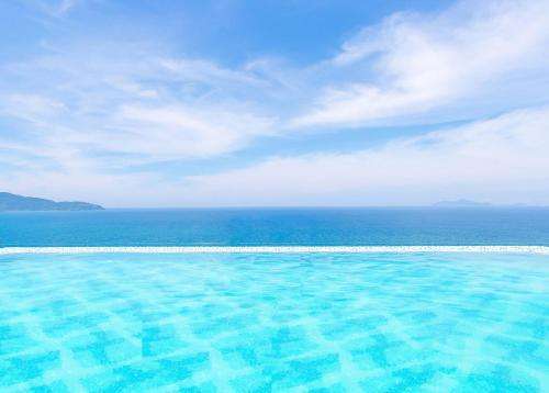 www.tanjungpoint.com