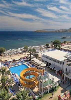 www.petunyahotel.com