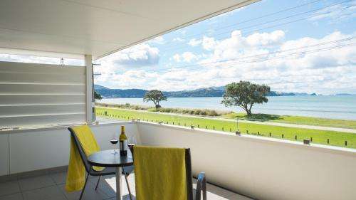 www.oceansidemotel.co.nz