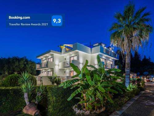 www.monreposuites.com