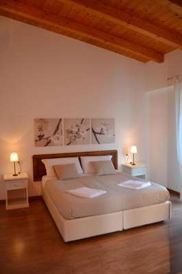 www.residenceifiori.com