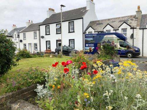 www.orsayhouse.co.uk