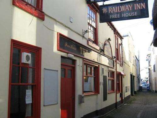 www.railwayinndawlish.co.uk