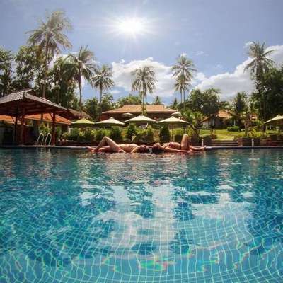 www.phuquocecobeachresort.com