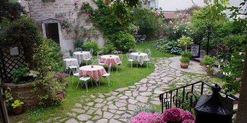 www.villaescudier.com