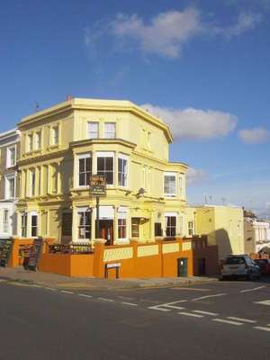 www.thehoteldeville.co.uk