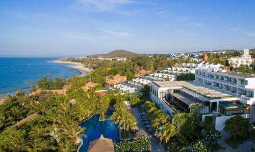 www.thecliffresort.com.vn
