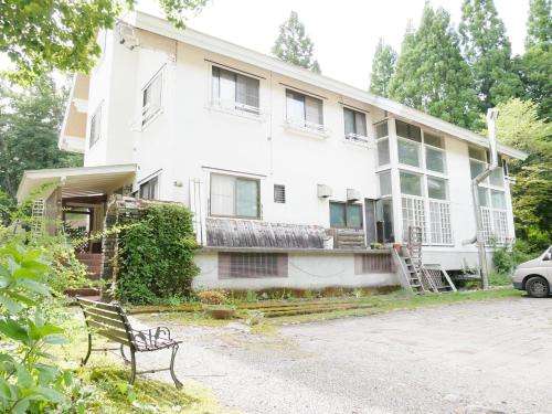 www.hakuba-hareruya.com