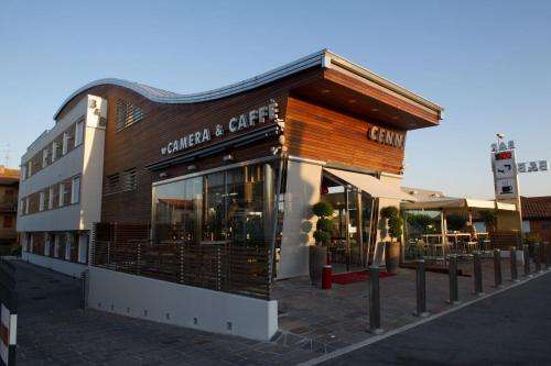 www.cameracaffecenni.it