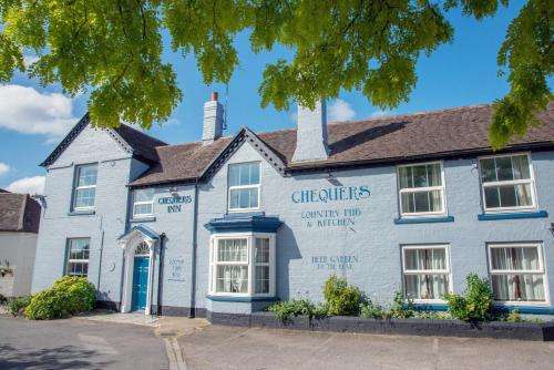 www.thechequersinnfladbury.co.uk