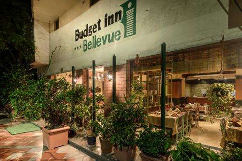 www.hotelbellevuesurat.com