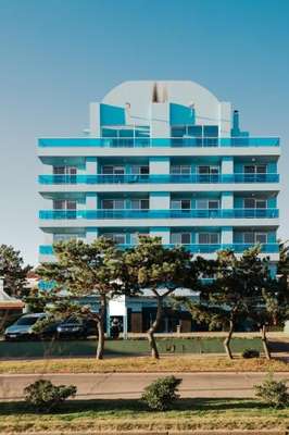 www.aparthotelpuntazul.com