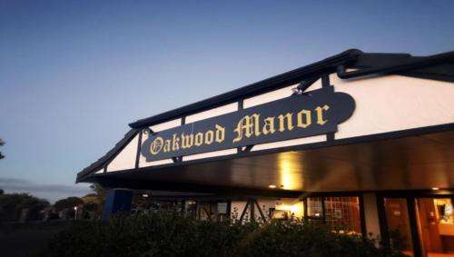 www.oakwoodmanor.co.nz