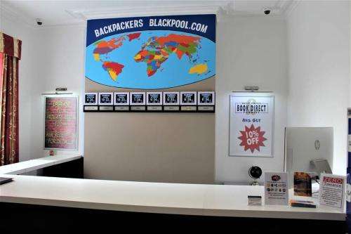www.backpackersblackpool.com
