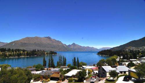 www.earnslawlodge.co.nz