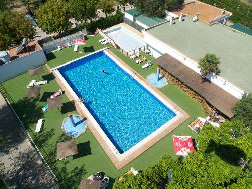 www.collvertcamping.com