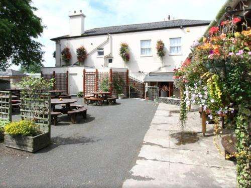 www.therailwayinnbrixham.co.uk