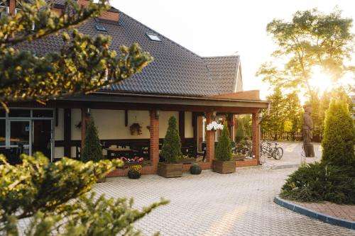www.hotel-holiday.pl