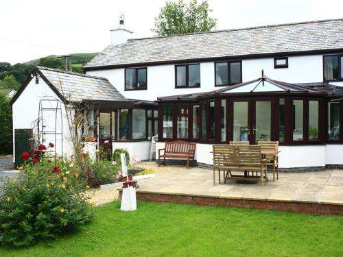 www.theoldschoolhousewales.co.uk