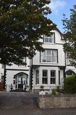 www.abbeyhouse.cymru